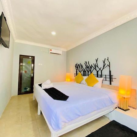 Fat Mermaid Guesthouse Pantai Cenang  Exterior foto