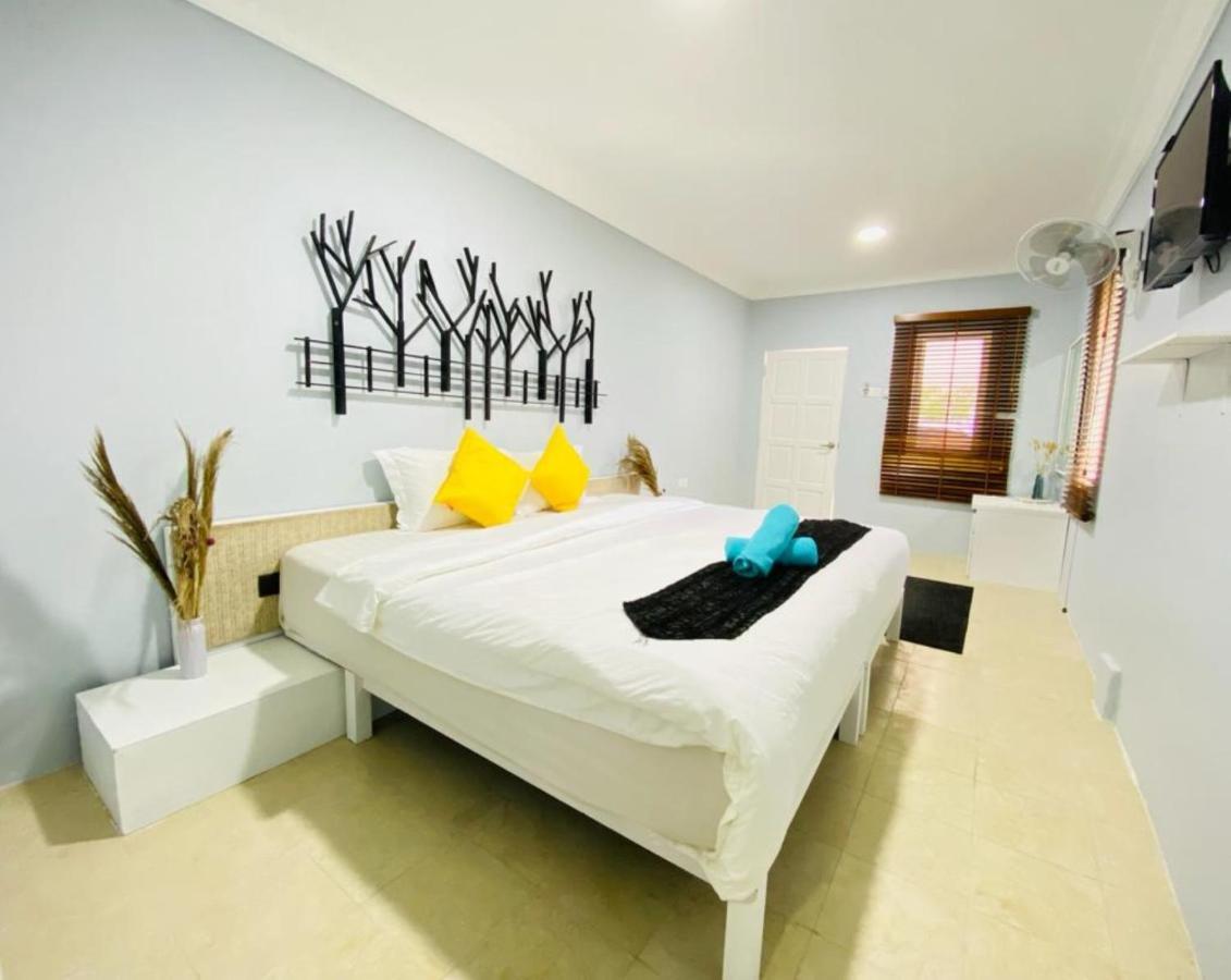 Fat Mermaid Guesthouse Pantai Cenang  Exterior foto