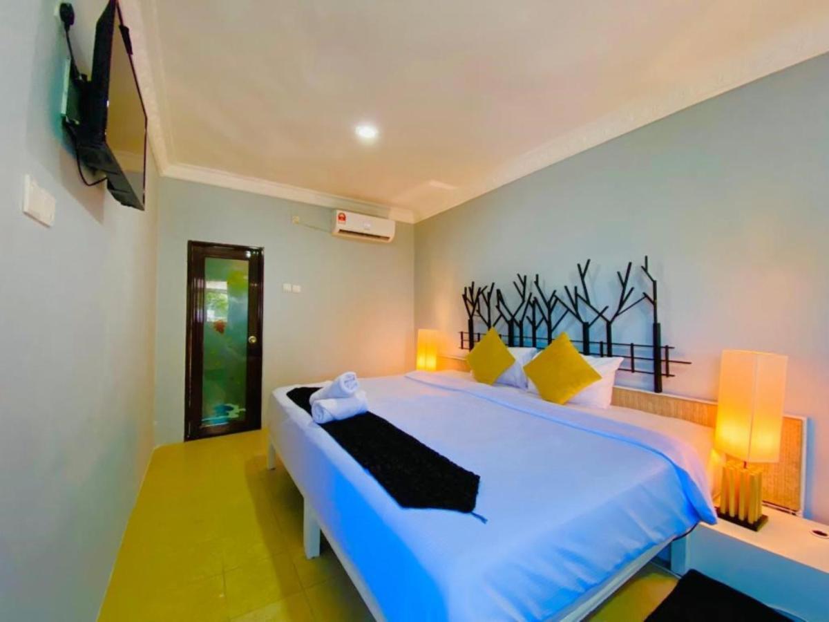 Fat Mermaid Guesthouse Pantai Cenang  Exterior foto