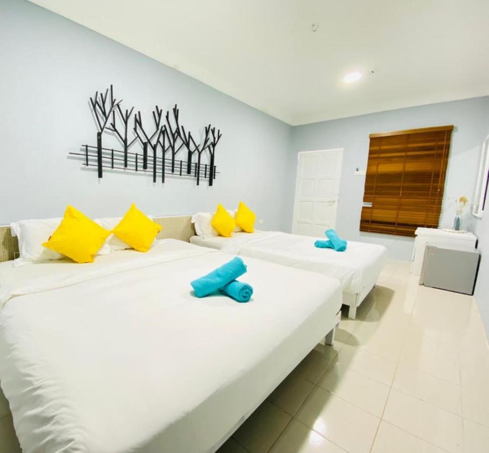 Fat Mermaid Guesthouse Pantai Cenang  Exterior foto