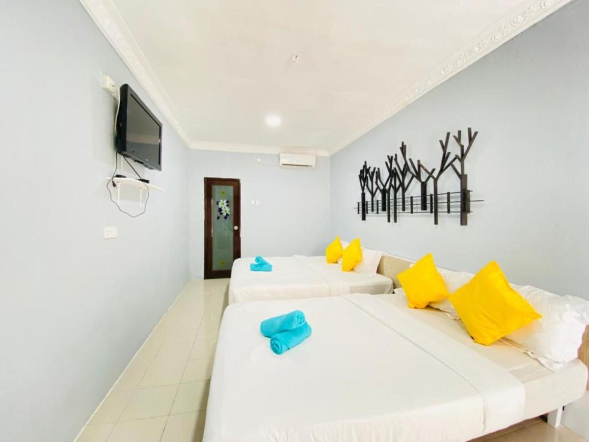 Fat Mermaid Guesthouse Pantai Cenang  Exterior foto